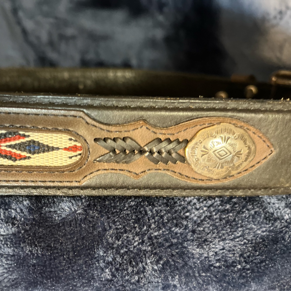 Wrangler Vintage Black Leather Embroidered Belt Silver Buckle 34” - Picture 4 of 5